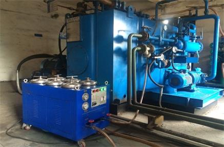 Filtrele de ulei hidraulice pot filtra toate produsele petroliere?